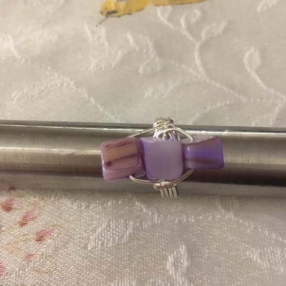 Wire wrapped ring with shells beads. - Picture 5 of 6